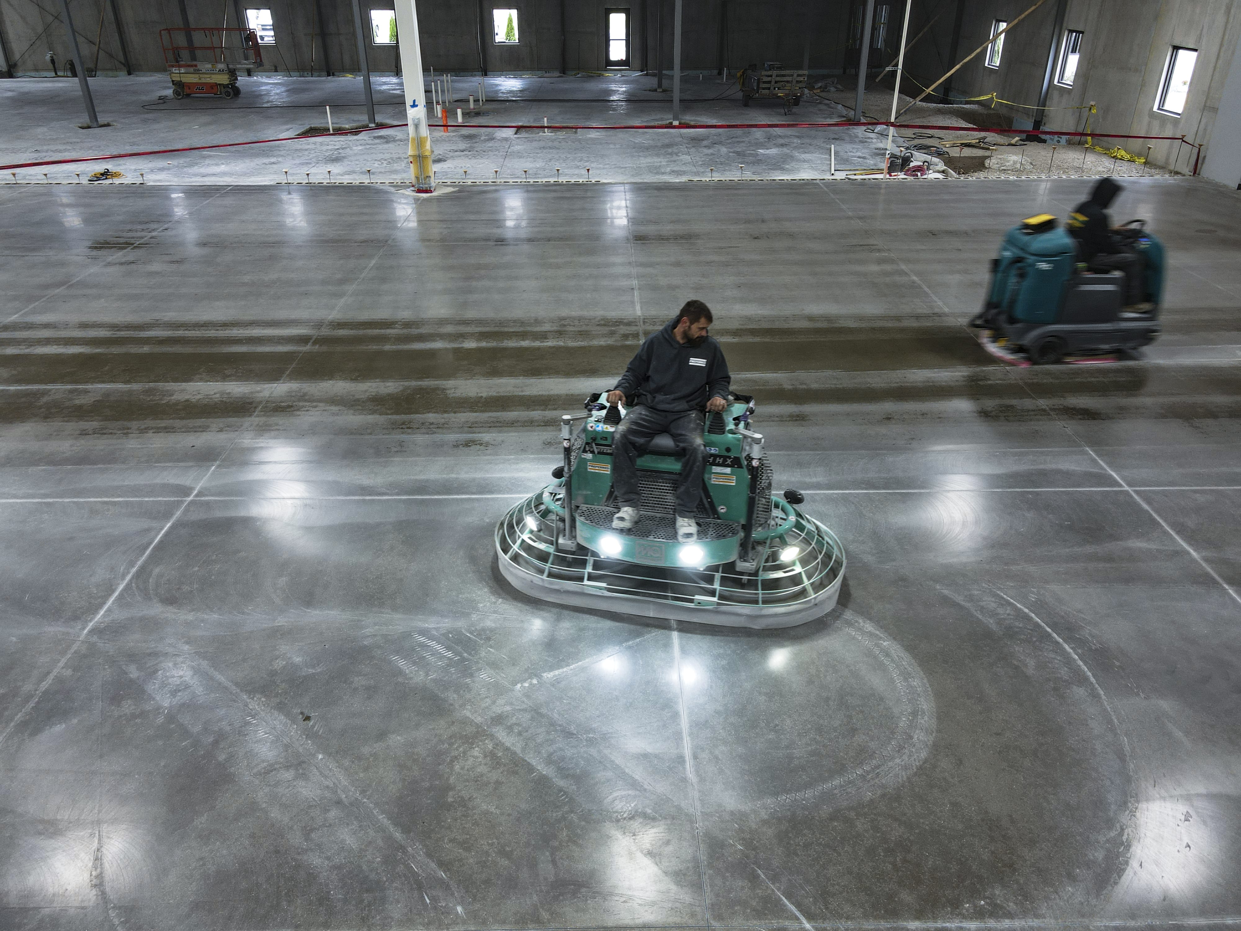 Factory Concrete Floor Polishing